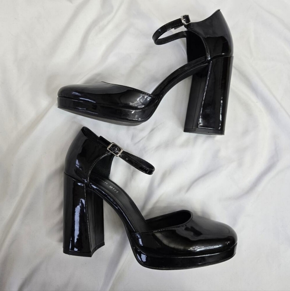Madden Girl Unaa Mary Jane platform shoes